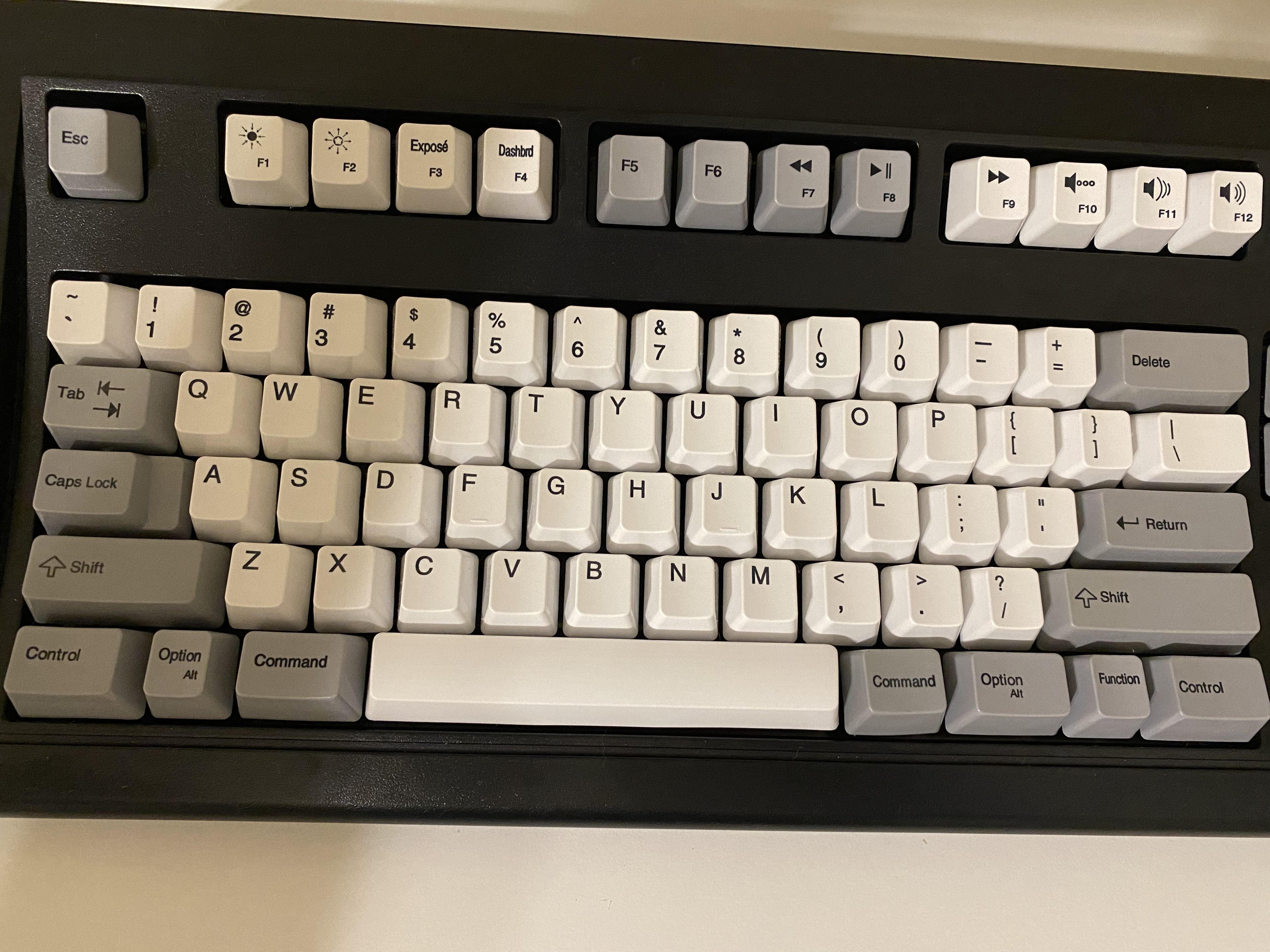 Unicomp New Model M with macOS layout